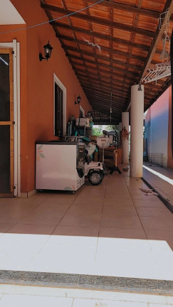 Imagem Casa com 4 Quartos à Venda, 220 m² em Buraquinho - Lauro De Freitas Imagem Casa com 4 Quartos à Venda, 220 m² em Buraquinho - Lauro De Freitas