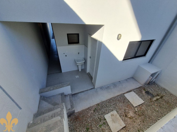 Imagem Sobrado com 3 Quartos à Venda, em Sertão Do Maruim - São José Imagem Sobrado com 3 Quartos à Venda, em Sertão Do Maruim - São José