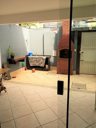 Imagem Casa com 2 Quartos à Venda, 140 m²em Imbetiba - Macaé