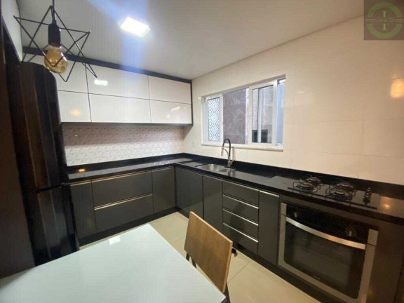 Imagem Sobrado com 3 Quartos à Venda, 189 m² em Oficinas - Ponta Grossa