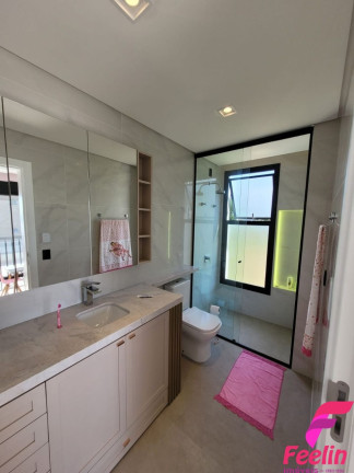 Imagem Casa com 3 Quartos à Venda, 405 m² em João Paulo - Florianópolis Imagem Casa com 3 Quartos à Venda, 405 m² em João Paulo - Florianópolis
