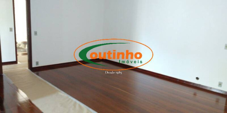 Imagem Apartamento com 3 Quartos à Venda, 125 m² em Tijuca - Rio De Janeiro Imagem Apartamento com 3 Quartos à Venda, 125 m² em Tijuca - Rio De Janeiro