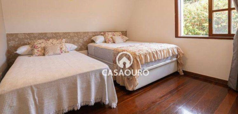 Imagem Casa com 5 Quartos à Venda, 400 m² em Bosque Da Ribeira - Nova Lima Imagem Casa com 5 Quartos à Venda, 400 m² em Bosque Da Ribeira - Nova Lima