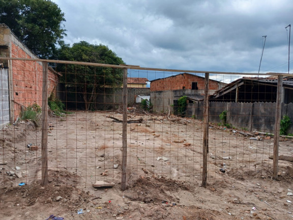Terreno à Venda, 300 m² em Loteamento Residencial Andrade - Pindamonhangaba