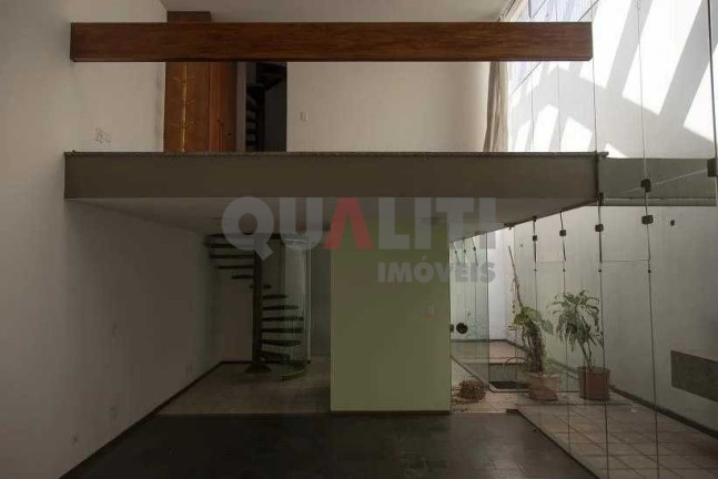 Imóvel Comercial para Alugar, 200 m² em Moema - São Paulo