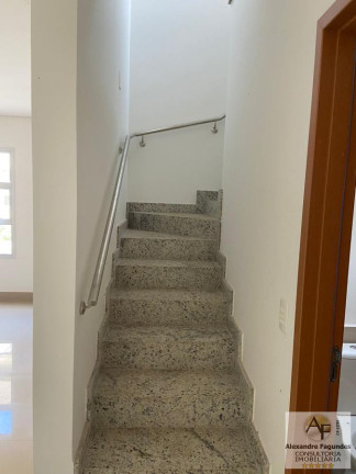 Imagem Casa com 3 Quartos à Venda, 100 m² em Vila Maria - Aparecida De Goiânia