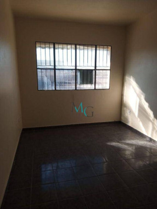 Imagem Sobrado com 2 Quartos para Alugar, 75 m² em Campo Grande - Rio De Janeiro
