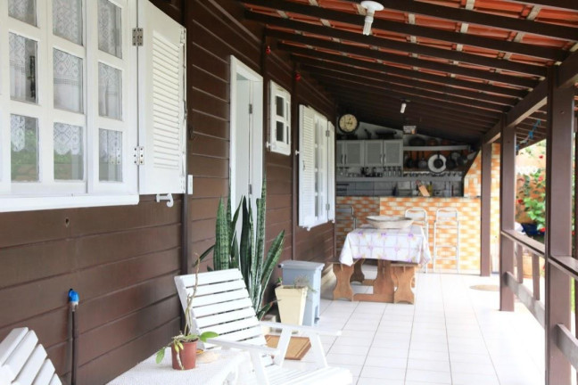 Imagem Casa com 2 Quartos à Venda, 410 m² em Ingleses - Florianópolis