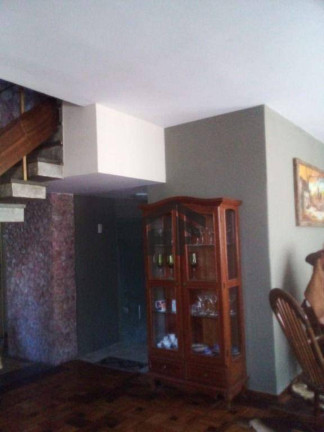 Imagem Casa com 4 Quartos à Venda, 331 m² em Aflitos - Recife Imagem Casa com 4 Quartos à Venda, 331 m² em Aflitos - Recife