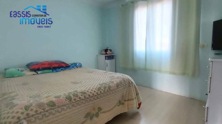 Imagem Casa com 3 Quartos à Venda, em Emiliano Perneta - Pinhais Imagem Casa com 3 Quartos à Venda, em Emiliano Perneta - Pinhais