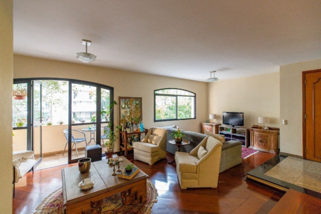 Imagem Imóvel com 4 Quartos à Venda, 185 m² em Moema - São Paulo Imagem Imóvel com 4 Quartos à Venda, 185 m² em Moema - São Paulo