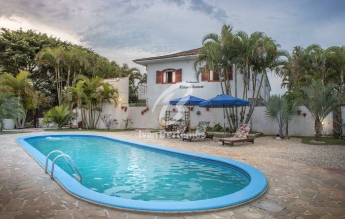 Imagem Sobrado com 2 Quartos para Temporada, em Canto Grande - Bombinhas Imagem Sobrado com 2 Quartos para Temporada, em Canto Grande - Bombinhas