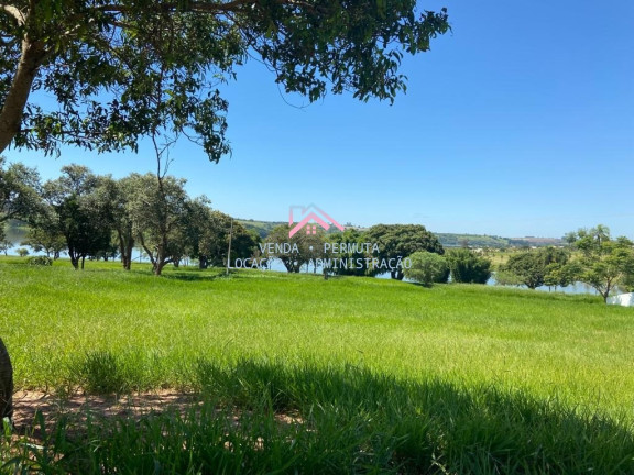 Imagem Terreno à Venda, 539 m² em Riviera De Santa Cristina Iii - Itaí Imagem Terreno à Venda, 539 m² em Riviera De Santa Cristina Iii - Itaí