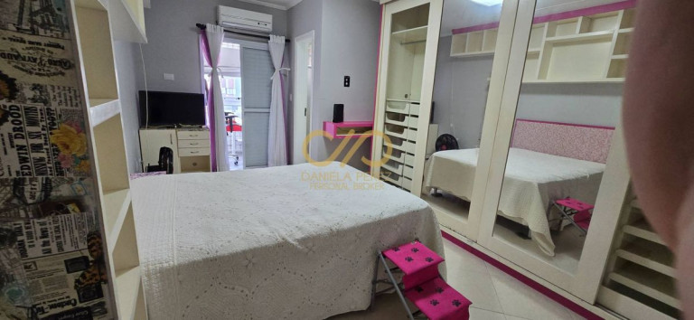 Imagem Apartamento com 4 Quartos à Venda, 164 m² em Guilhermina - Praia Grande Imagem Apartamento com 4 Quartos à Venda, 164 m² em Guilhermina - Praia Grande