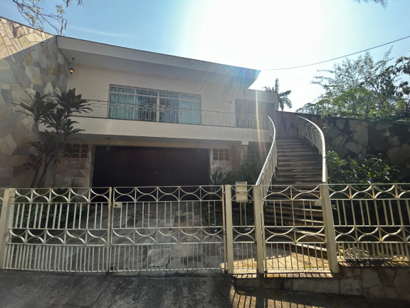 Casa com 4 Quartos à Venda, 240 m² em Vila Albertina - São Paulo