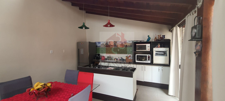 Imagem Casa com 2 Quartos à Venda, 160 m² em São Geraldo - Porto Alegre Imagem Casa com 2 Quartos à Venda, 160 m² em São Geraldo - Porto Alegre