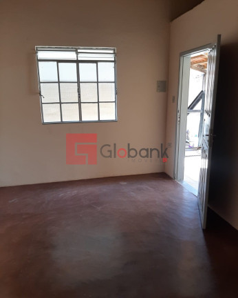 Imagem Casa com 3 Quartos à Venda, 250 m² em Nossa Senhora De Fátima - Montes Claros
