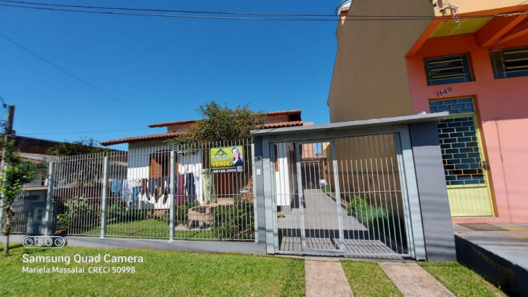 Imagem Casa com 4 Quartos à Venda, 152 m² em Vila Anair - Cachoeirinha