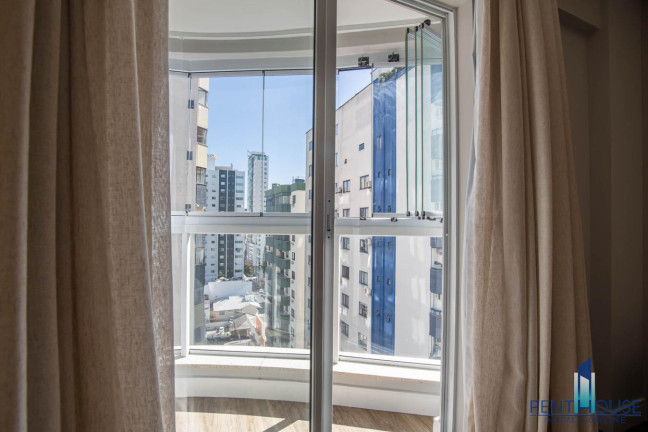 Imagem Apartamento com 2 Quartos à Venda, 99 m² em Centro - Balneário Camboriú Imagem Apartamento com 2 Quartos à Venda, 99 m² em Centro - Balneário Camboriú
