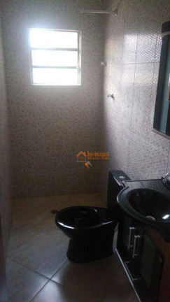 Imagem Sobrado com 3 Quartos à Venda, 224 m² em Parque Flamengo - Guarulhos Imagem Sobrado com 3 Quartos à Venda, 224 m² em Parque Flamengo - Guarulhos