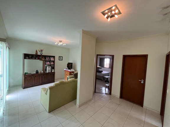 Imagem Sobrado à Venda, 360 m² em Zona Iii - Umuarama