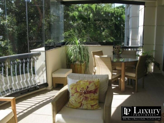 Imagem Apartamento com 5 Quartos à Venda, 470 m² em Vila Nova Conceição - São Paulo Imagem Apartamento com 5 Quartos à Venda, 470 m² em Vila Nova Conceição - São Paulo