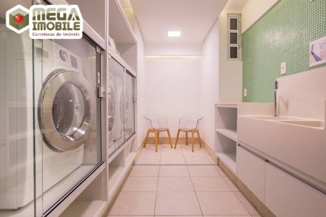 Imagem Apartamento com 1 Quarto à Venda, 50 m² em Centro - Florianópolis