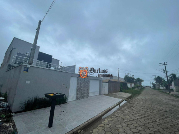 Imagem Casa com 4 Quartos à Venda, 232 m² em Estância Balneária Maria Helena Novaes - Peruíbe