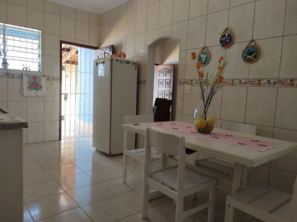 Imagem Casa com 3 Quartos à Venda, em Solemar - Praia Grande Imagem Casa com 3 Quartos à Venda, em Solemar - Praia Grande