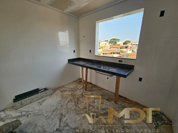 Imagem Imóvel com 2 Quartos à Venda, 100 m² em Rio Branco - Belo Horizonte