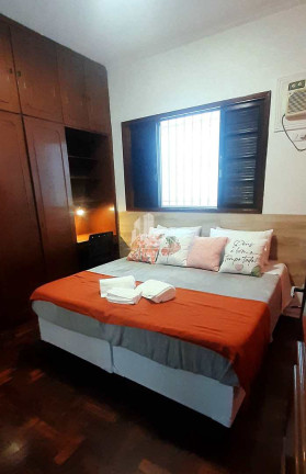 Imagem Casa com 4 Quartos para Alugar, 168 m² em Embaré - Santos