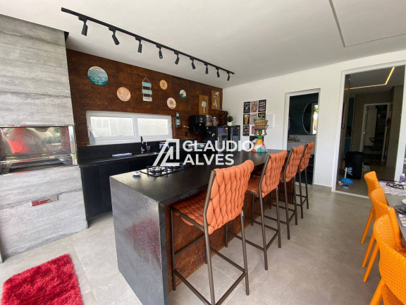Imagem Casa de Condomínio com 6 Quartos à Venda, 400 m² em Guarajuba (monte Gordo) - Camaçari Imagem Casa de Condomínio com 6 Quartos à Venda, 400 m² em Guarajuba (monte Gordo) - Camaçari
