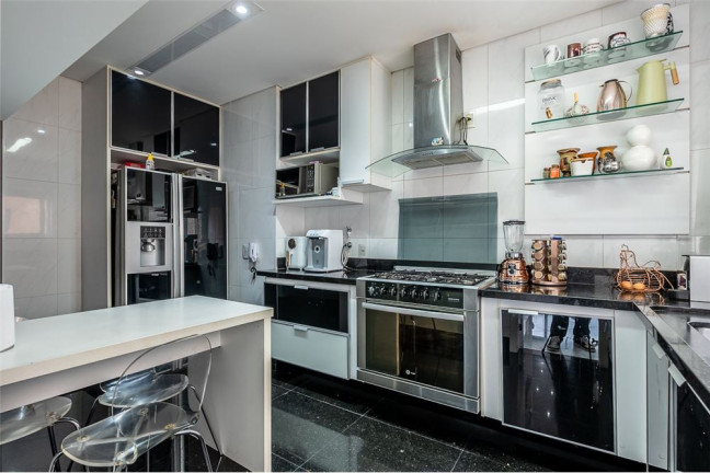 Imagem Apartamento com 3 Quartos à Venda, 180 m² em Vila Nova Conceição - São Paulo Imagem Apartamento com 3 Quartos à Venda, 180 m² em Vila Nova Conceição - São Paulo