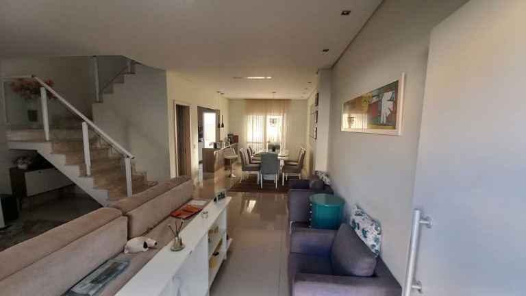Imagem Casa com 3 Quartos à Venda, 113 m² em Chácara Canta Galo - Cotia Imagem Casa com 3 Quartos à Venda, 113 m² em Chácara Canta Galo - Cotia