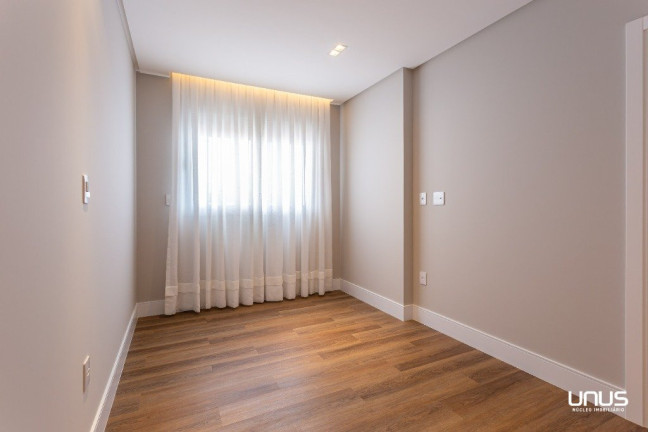 Imagem Apartamento com 3 Quartos à Venda, 121 m² em Kobrasol - São José Imagem Apartamento com 3 Quartos à Venda, 121 m² em Kobrasol - São José