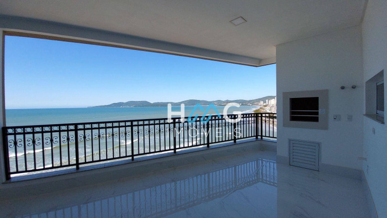 Apartamento com 4 Quartos à Venda, 217 m² em Meia Praia - Itapema