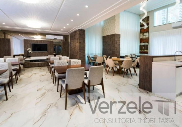 Imagem Apartamento com 3 Quartos à Venda, 129 m² em Centro - Balneário Camboriú