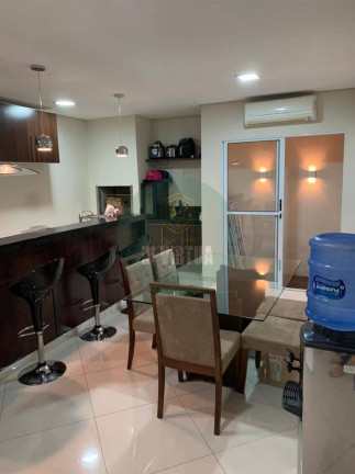 Imagem Casa com 3 Quartos à Venda, 120 m² em Petrópolis - Várzea Grande