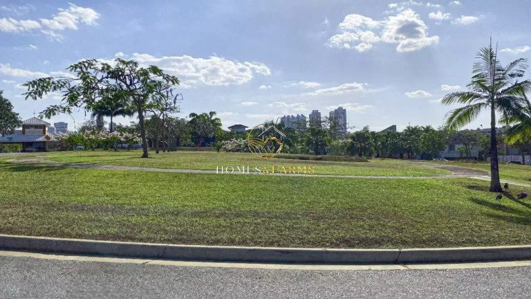 Imagem Casa com 5 Quartos à Venda, 601 m² em Residencial Alphaville Flamboyant - Goiânia Imagem Casa com 5 Quartos à Venda, 601 m² em Residencial Alphaville Flamboyant - Goiânia