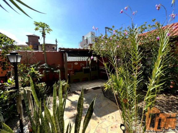 Imagem Casa com 3 Quartos à Venda, 300 m² em Toninhas - Ubatuba Imagem Casa com 3 Quartos à Venda, 300 m² em Toninhas - Ubatuba