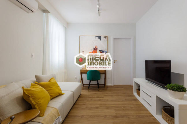 Imagem Apartamento com 1 Quarto à Venda, 47 m² em Centro - Florianópolis