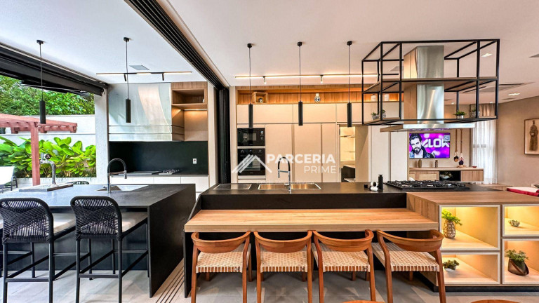 Imagem Casa com 5 Quartos à Venda, 425 m² em Riviera Módulo 5 - Bertioga Imagem Casa com 5 Quartos à Venda, 425 m² em Riviera Módulo 5 - Bertioga