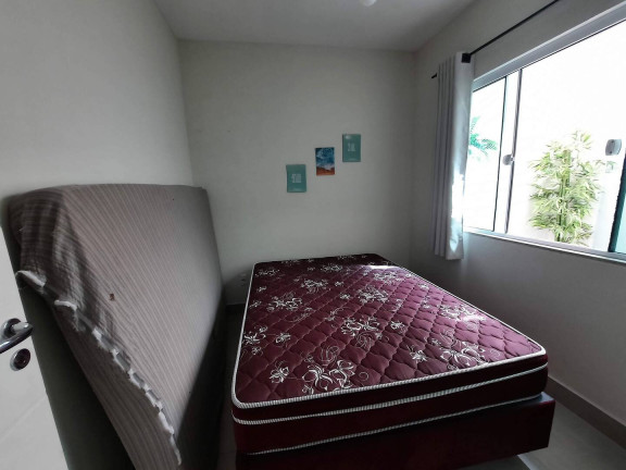 Imagem Casa com 3 Quartos para Temporada, em Bombas - Bombinhas Imagem Casa com 3 Quartos para Temporada, em Bombas - Bombinhas