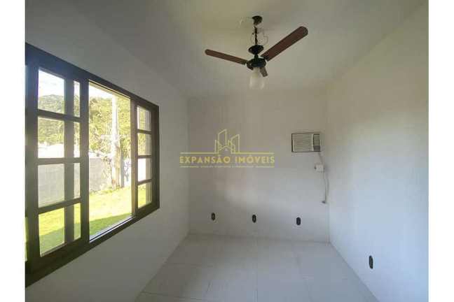 Imagem Casa com 3 Quartos à Venda, 220 m² em Cachoeira Do Bom Jesus - Florianópolis Imagem Casa com 3 Quartos à Venda, 220 m² em Cachoeira Do Bom Jesus - Florianópolis