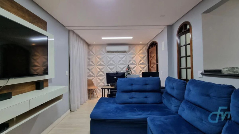 Imagem Casa com 2 Quartos à Venda, 110 m² em Jardim Ivete - Mogi Das Cruzes