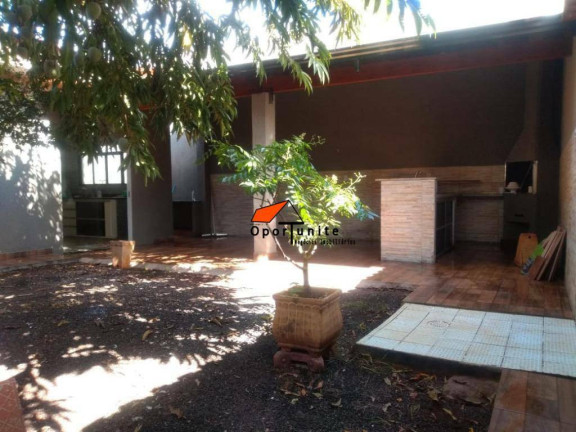 Imagem Casa com 3 Quartos à Venda, 190 m² em Planalto Verde - Ribeirão Preto Imagem Casa com 3 Quartos à Venda, 190 m² em Planalto Verde - Ribeirão Preto