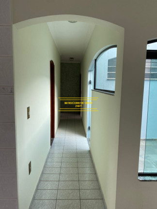 Imagem Casa com 5 Quartos à Venda, 198 m²