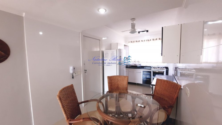 Imagem Apartamento com 3 Quartos para Alugar ou Temporada, 95 m² em Pitangueiras - Guarujá Imagem Apartamento com 3 Quartos para Alugar ou Temporada, 95 m² em Pitangueiras - Guarujá
