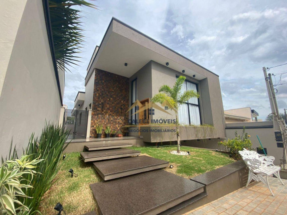 Casa com 4 Quartos à Venda, 220 m² em Vila Monte Verde - Tatuí