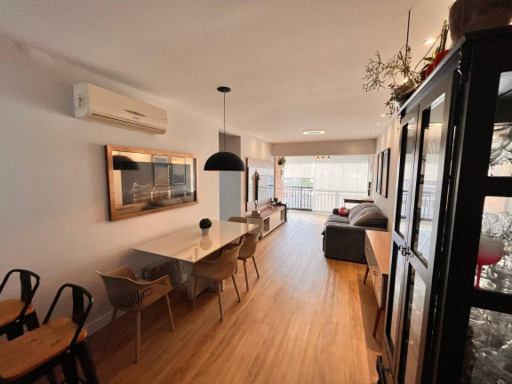 Imagem Apartamento com 3 Quartos à Venda, 96 m² em Abraão - Florianópolis